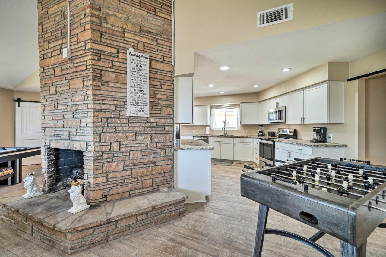 Lake Havasu Family Retreat With Patio And Game Room Лейк-Гавасу-Сіті Екстер'єр фото