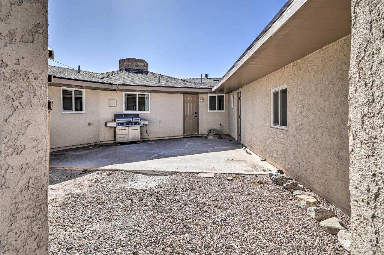 Lake Havasu Family Retreat With Patio And Game Room Лейк-Гавасу-Сіті Екстер'єр фото